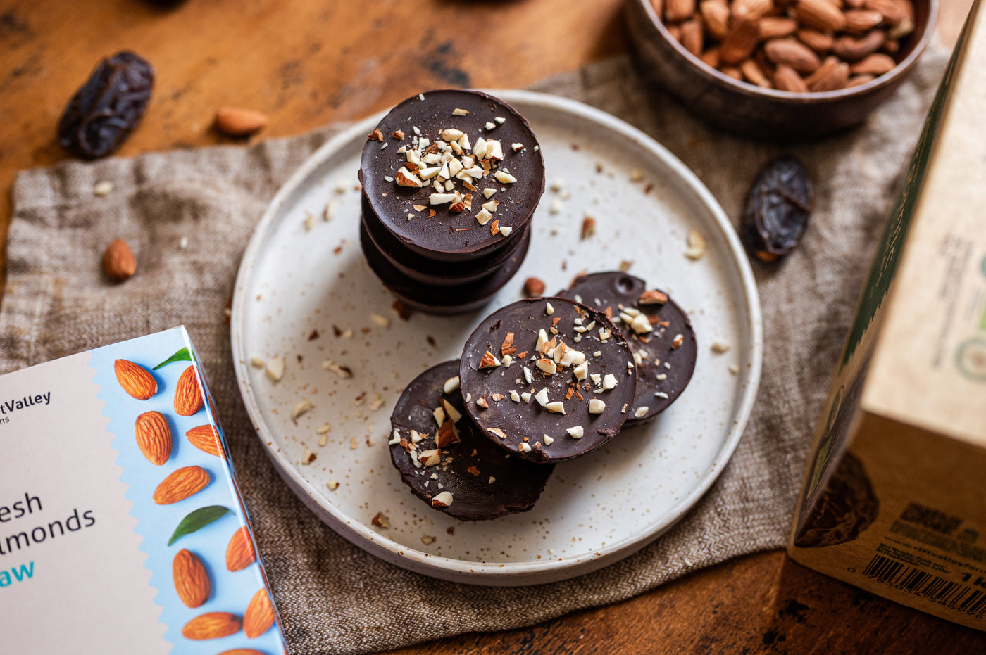 Schoko-Dattel-Tahini-Cups: einfaches Rezept ohne Backen - Rift Valley Farms EU
